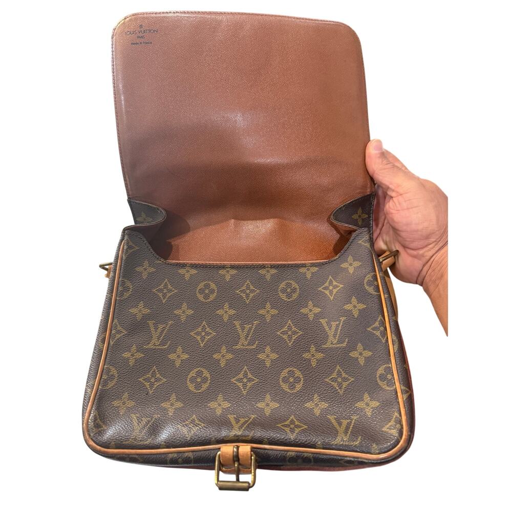 Louis Vuitton Vintage Monogram Cartouchiere crossbody bag*1980's NICE condition - Picture 3 of 8